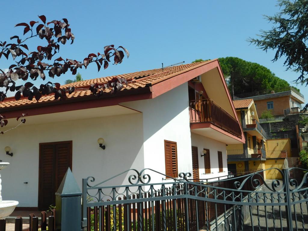 Casa Vacanze Volpe Dell'Etna Nicolosi Zewnętrze zdjęcie