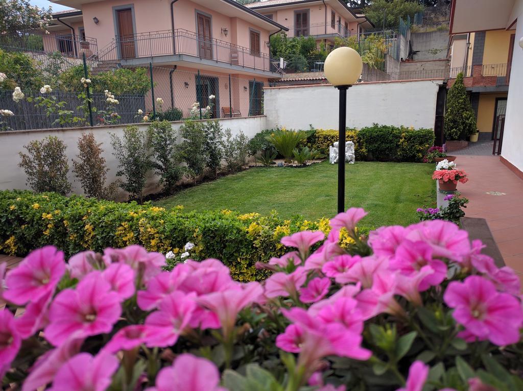 Casa Vacanze Volpe Dell'Etna Nicolosi Zewnętrze zdjęcie